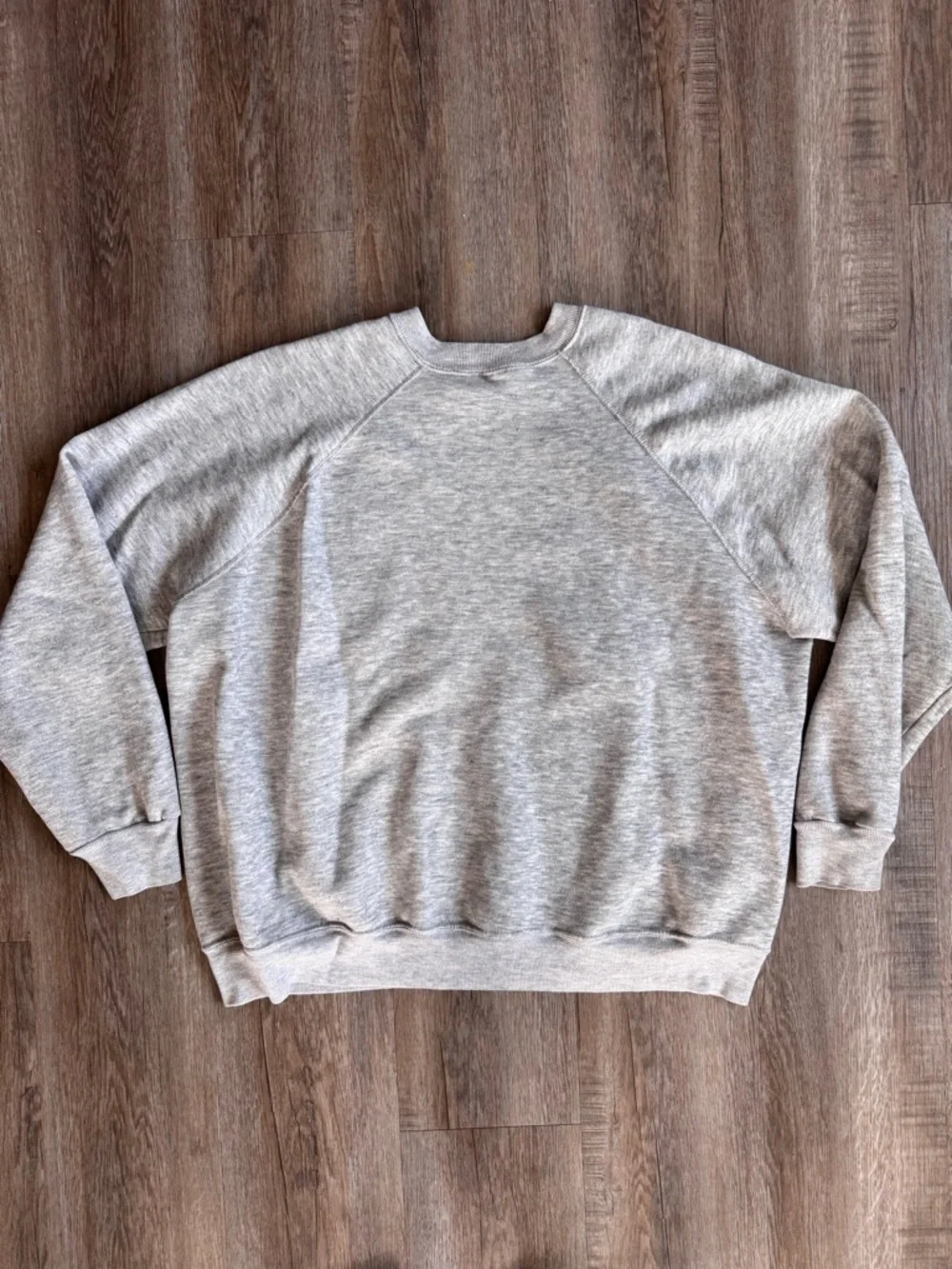 Vintage 90s Holiday Workout Penguins Sweatshirt - size XXXL